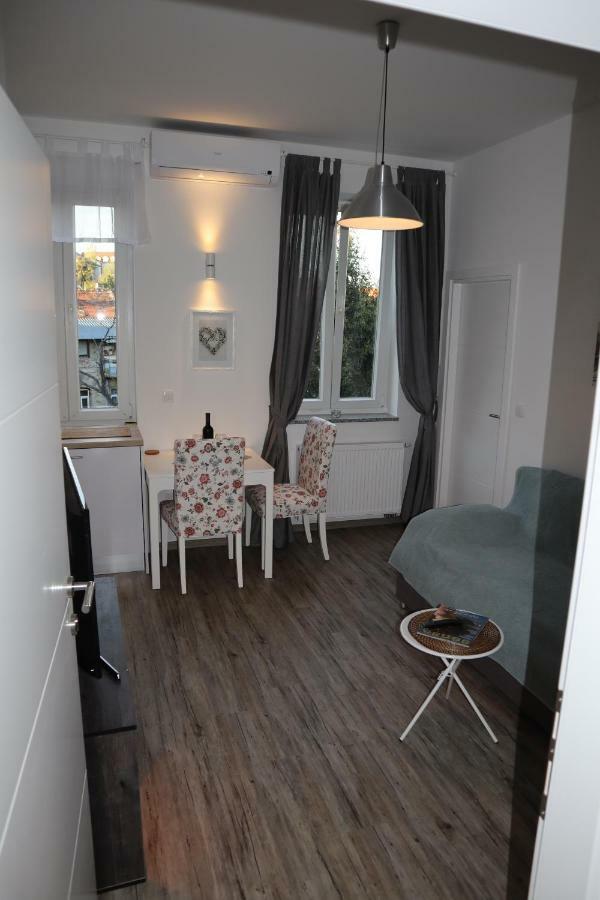 The Luxury Marija Apartment Zagabria Esterno foto
